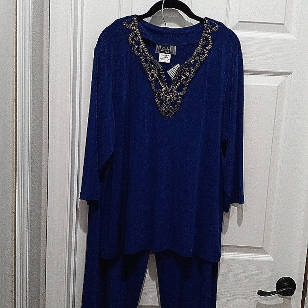 Blouse & pant set